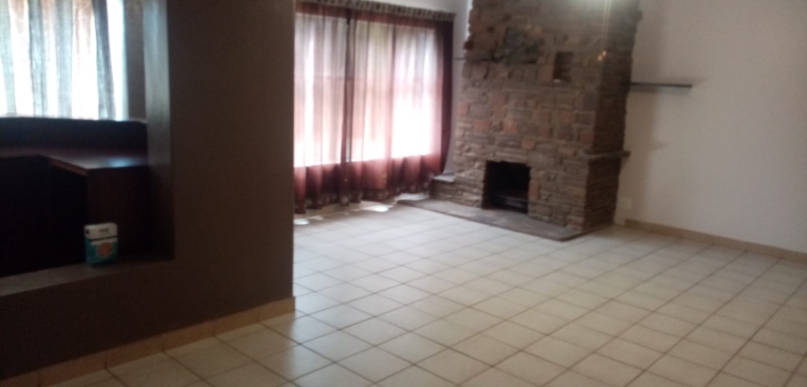 3 Bedroom Property for Sale in Songloed North West